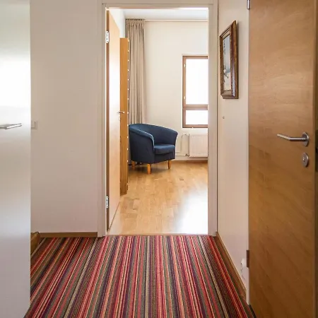 7405 By Interhome *